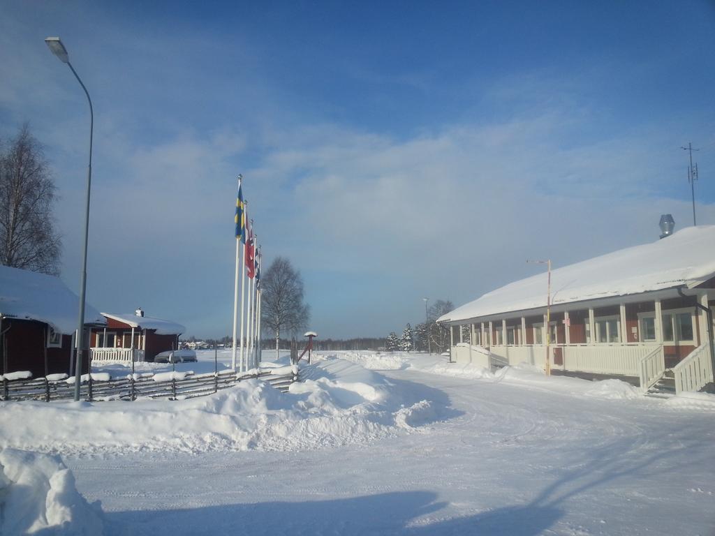 Hôtel Malungs Camping Extérieur photo